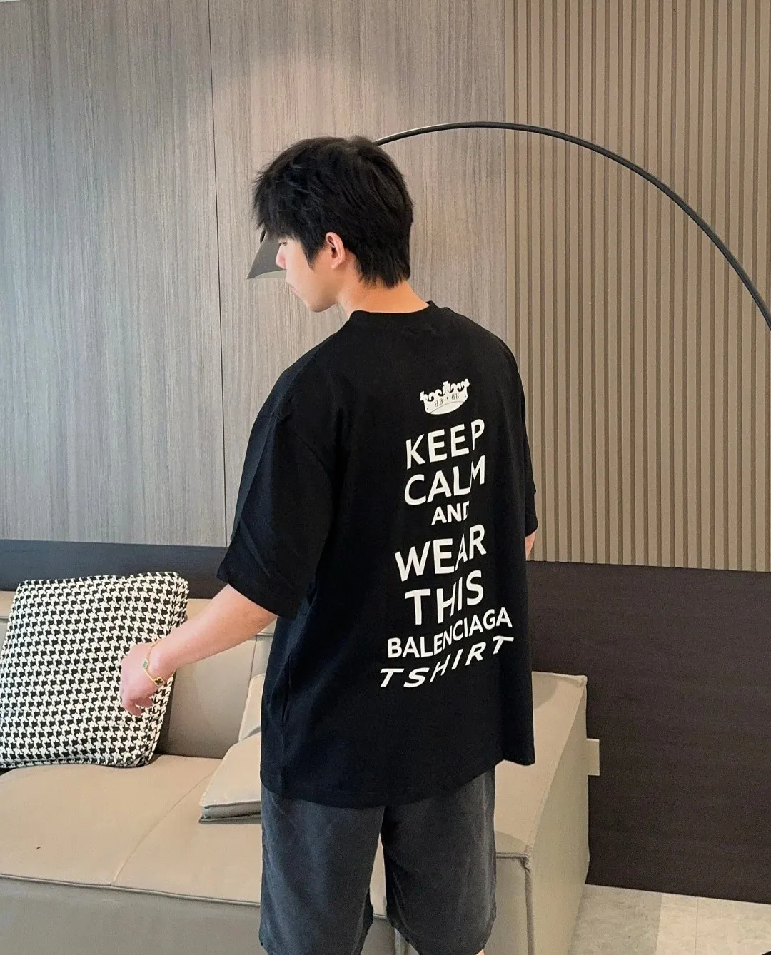 P80✨🔥 BALENCIAGA Paris lettering printed short-sleeved T-shirt, custom-woven and dyed 280g combed cotton heavyweight fabric, zero color difference in thread, perfect details, different from the current version on the market, welcome to compare, Same Style for men and women, must-sell in the picture above Color: White Black Size: 1 2 3 4